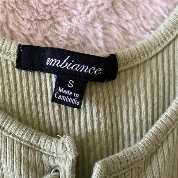 Green Ribbed Lace-Up Dress - Picture 2 of 5